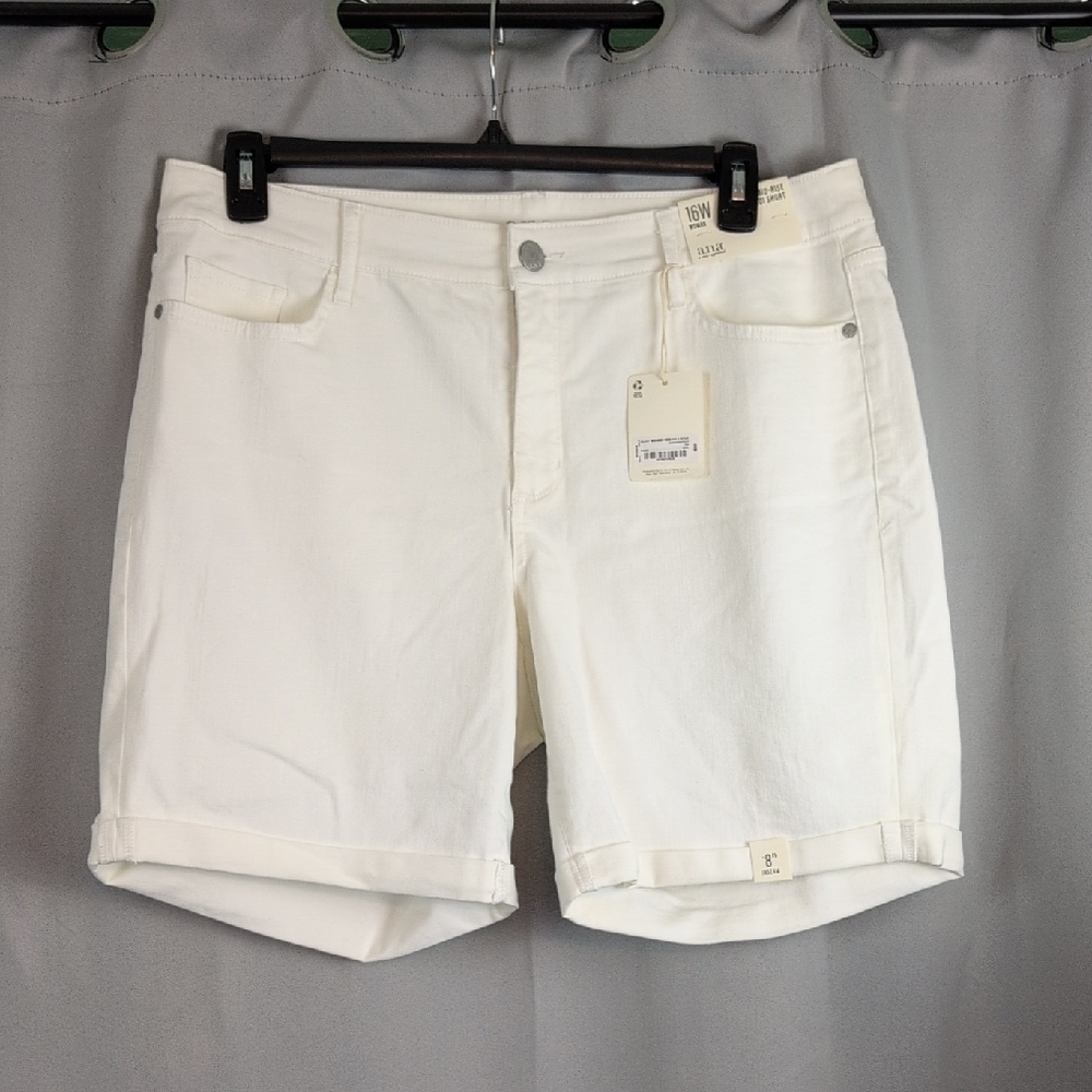 A.N.A Classic White Denim Shorts for Women Size 16 Mid-Rise Midi Shorts‎